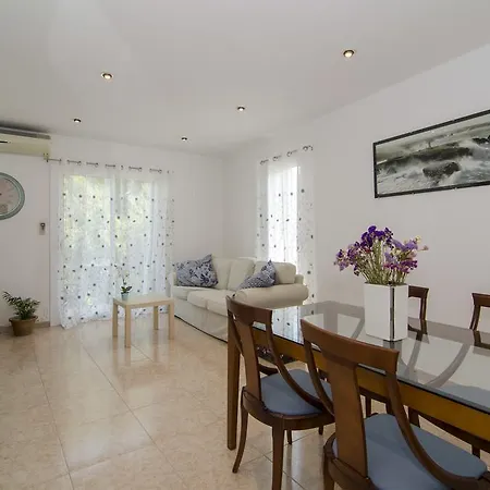Apartamento Fresia * Sitges